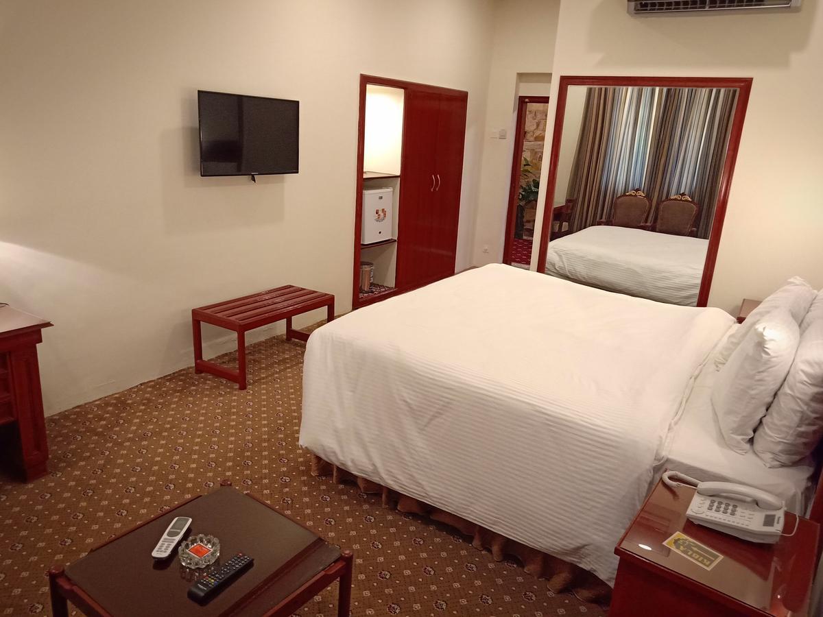 Indus Hotel Hyderabad Luaran gambar