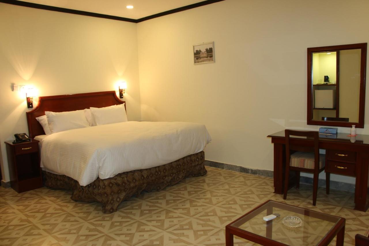 Indus Hotel Hyderabad Luaran gambar